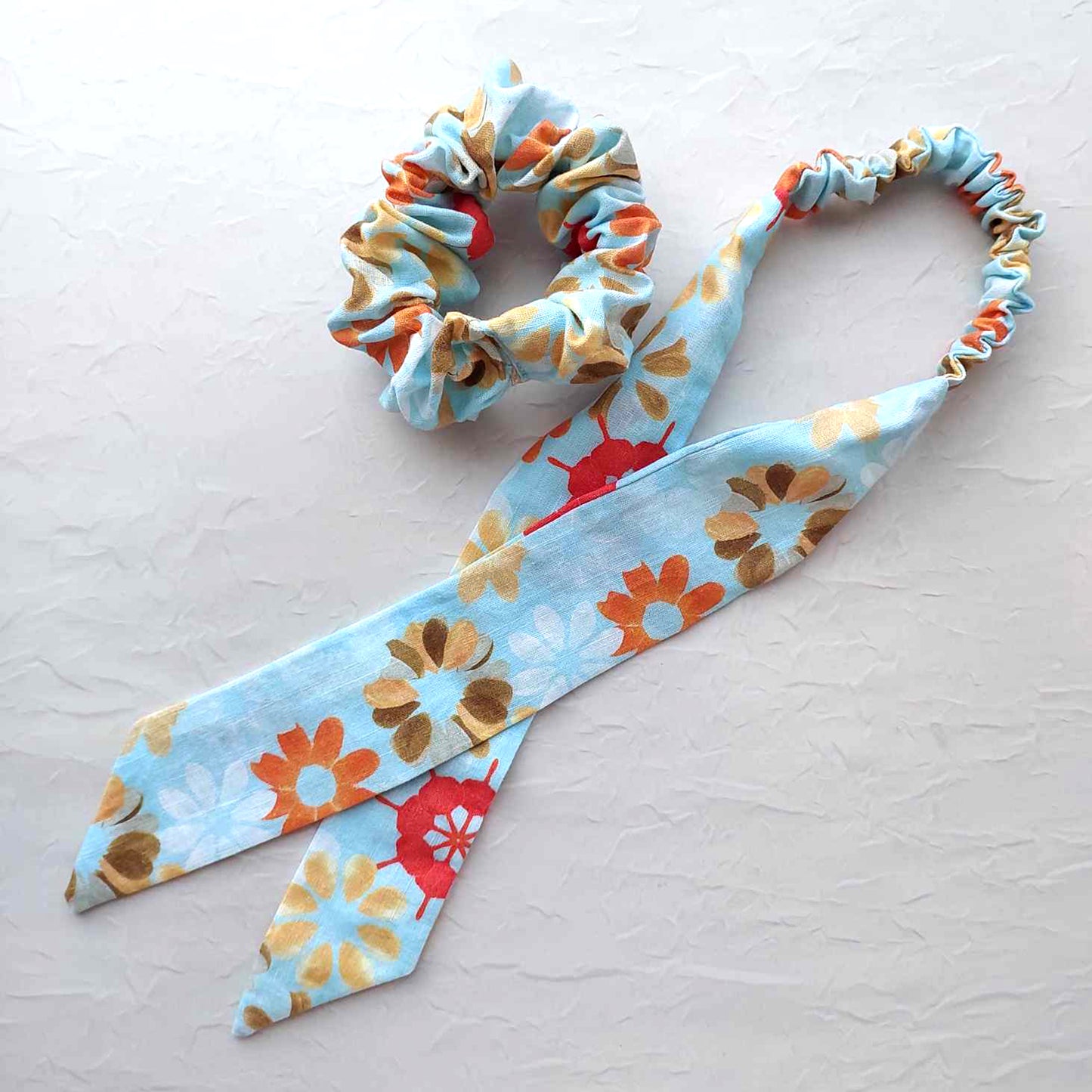Linen Scrunchie - Flower Power - zenith