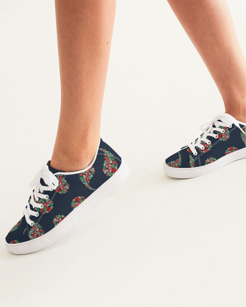 Strawberry Fields - dig deep Women's Faux-Leather Sneaker