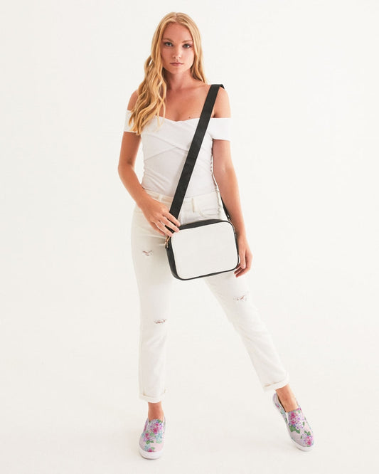 Pink Hydrangeas Women's Slip-On Canvas Shoe