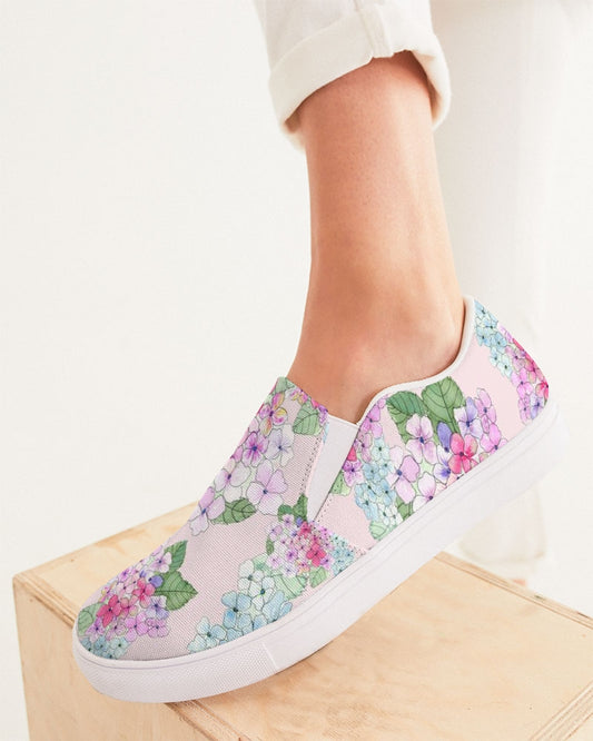 Pink Hydrangeas Women's Slip-On Canvas Shoe